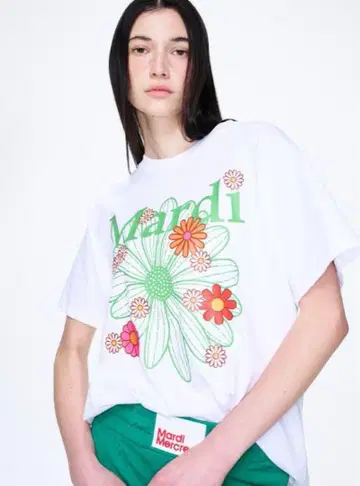 Mardi 꽃무늬 그래픽 티셔츠