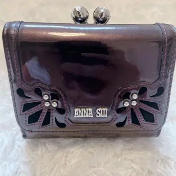 ANNA SUI 가마구치 커팅 에나멜