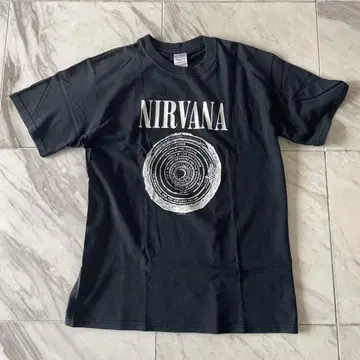 NIRVANA 00s VESTIBULE 커트 코베인 00년대 티셔츠