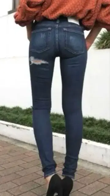 GYDA 데미지 가공 스키니 데님