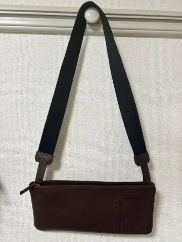 브라운 가죽 숄더백