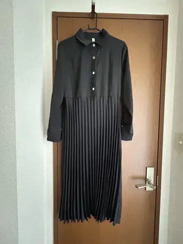 블랙 셔츠 원피스 긴팔 플리츠