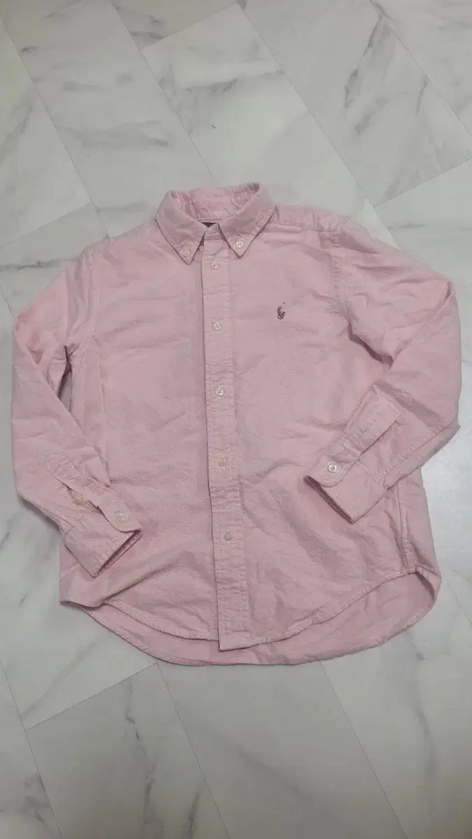 Children's shirt size 7
