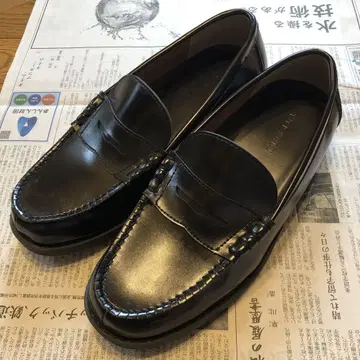 블랙 가죽 로퍼