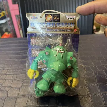 미개봉 MS-06 Zaku II 피규어