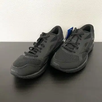 새상품 MIZUNO 미즈노 맥시마이저 26 러닝화 24.5