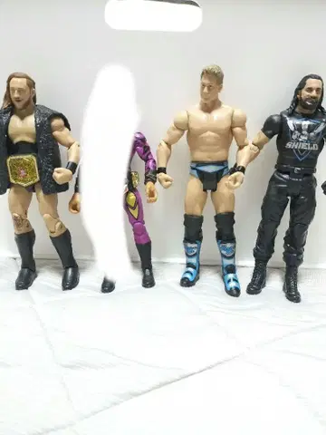 WWE 피규어 4종 세트