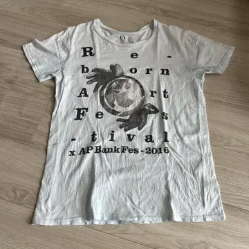 Reborn Art Festival 티셔츠 M 사이즈 화이트