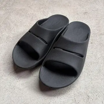 OOFOS 새상품급 통굽 리커버리 샌들 27cm