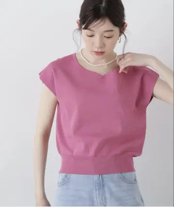 프로포션 하트 컷 프렌치 전체 바늘 니트