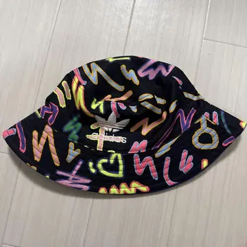 아디다스 컬러풀 버킷 햇