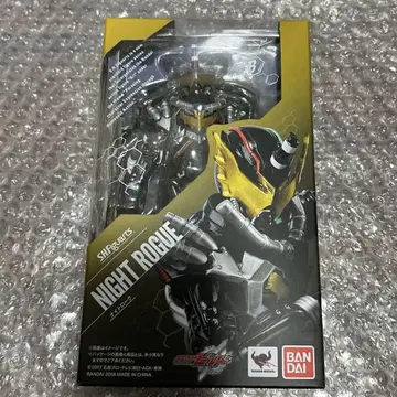 S.H.Figuarts 가면라이더 빌드 나이트 로그 피규아트