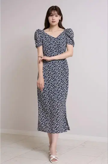 Herlipto 체리 패턴 캐시 코어 M 사이즈