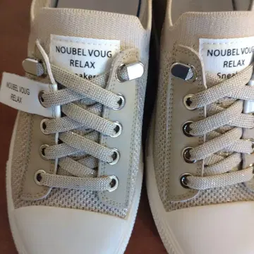 Noubel Voug Relax Sneaker 베이지