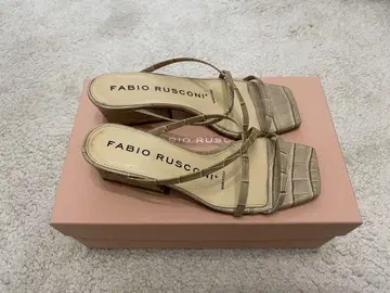 FABIO RUSCONI 베이지 샌들 23~23.5cm