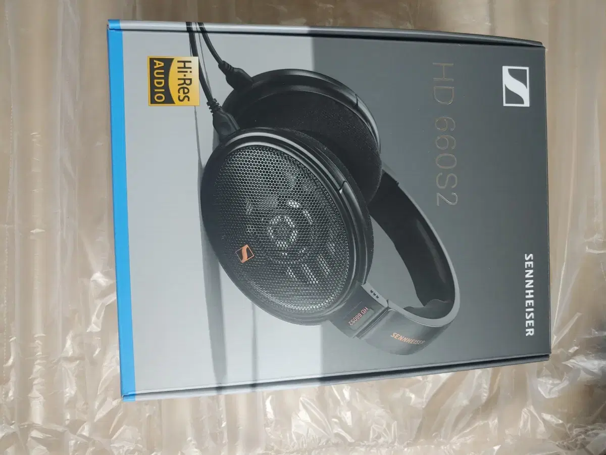 Sennheiser HD660S2 Korean distribution sealed product.