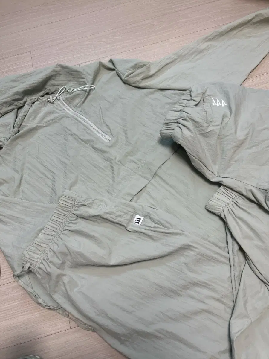 UrbanDtype Anorak Windbreaker Three-Piece full set