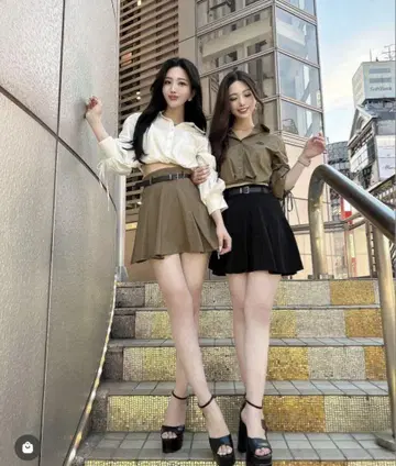 로얄 파티 카키 플리츠 스커트
