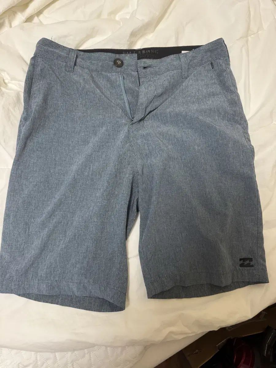 Billabong 30-inch Shorts