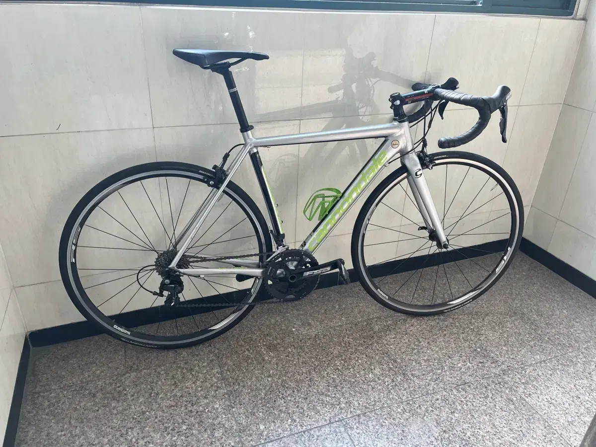 Cannondale CAAD Optimo 105 Road Bike