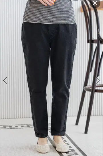 깔끔한 EASY 데님 테이퍼드 팬츠