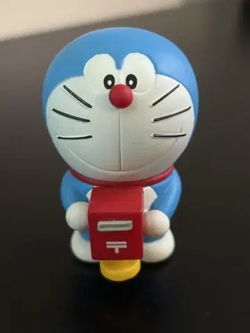우체국 한정판 도라에몽 탄생 45주년 기념 피규어 절판