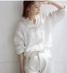 이에나 린넨 셔츠