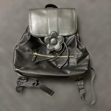 MARY QUANT 플라워 모티브 백팩