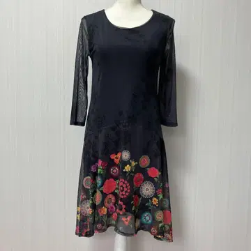 Desigual 네이비 꽃무늬 프린트 시스루 파워 네트 원피스