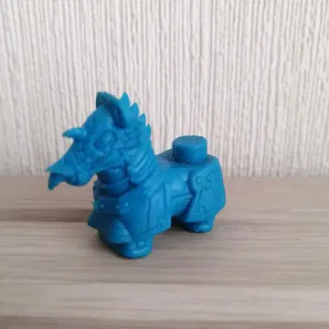 건 지우개 타이탄