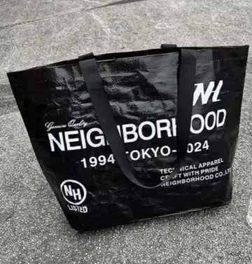 네이버후드 블랙 토트백