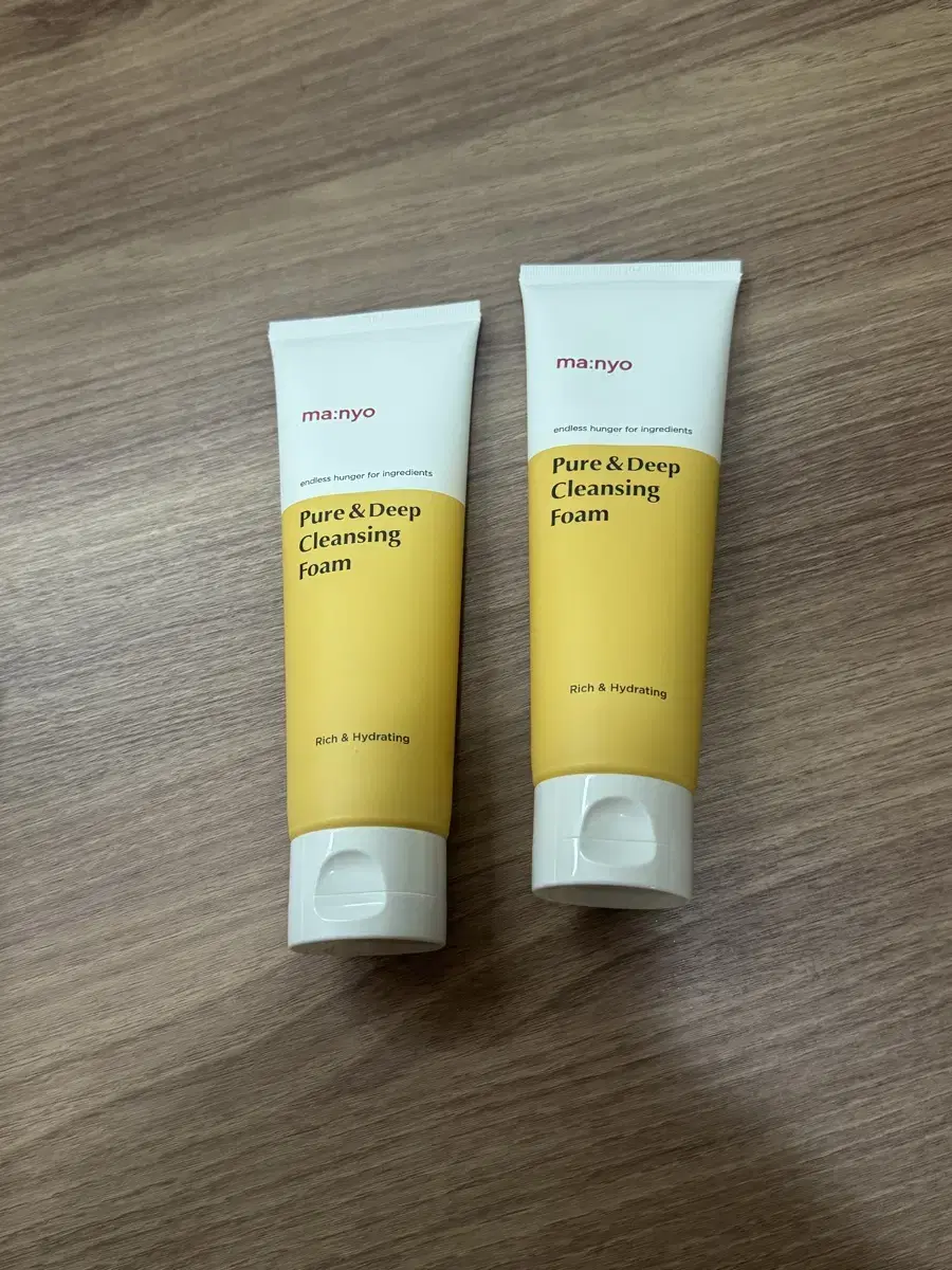 Manyo Pure & Deep Cleansing Foam, new product, used once