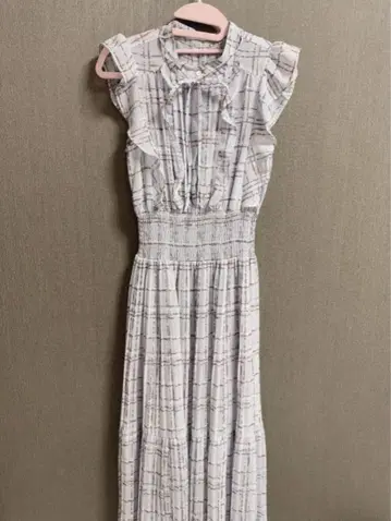 스나이델 SNIDEL 24SS Sustainable 프릴 원피스