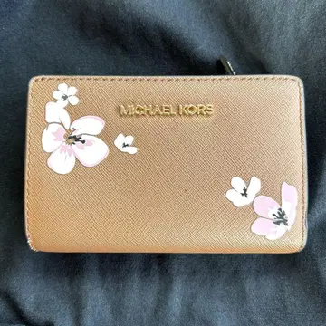 마이클코어스 일본 한정판 지갑 SAKURA COLLECTION