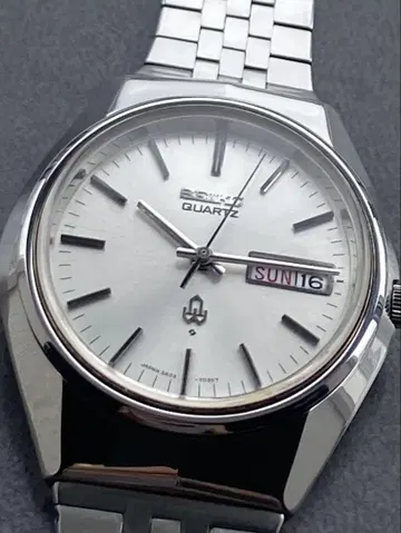 세이코 SEIKO 38 쿼츠 흠집 없음 컨디션 최상 앤티크 배터리 새상품