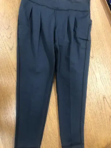 DANSKIN 블랙 레깅스 팬츠 L 사이즈