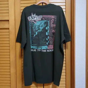 Volcom 티셔츠