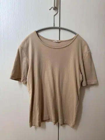 INGEBORG 반팔 티셔츠 베이지