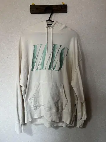 시게모리 사토미 씨가 착용! VANS 아이보리 후드티 S 사이즈