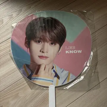 STRAY KIDS LEE KNOW 부채 UNLOCK