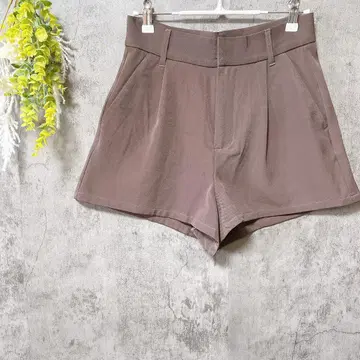 GRL 그레일 턱 숏 팬츠 살살 브라운 어른 슬림 레그 ai10