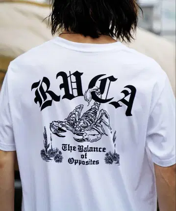 RVCA 루카 스콜피온 전갈 프린트 티셔츠 남성용