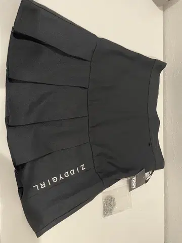 ZID 블랙 플리츠 스커트 F