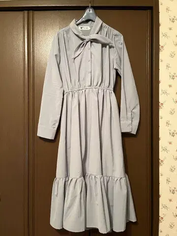 스카이블루 셔츠 원피스 긴팔 프릴