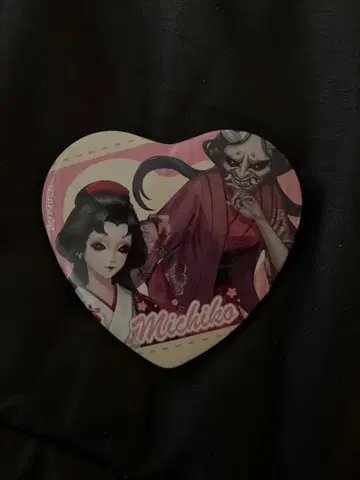 제5인격 파자마 파티 게이샤 트레이딩 하트 캔뱃지