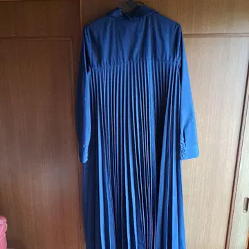 자라 네이비 긴팔 플리츠 롱 원피스 M