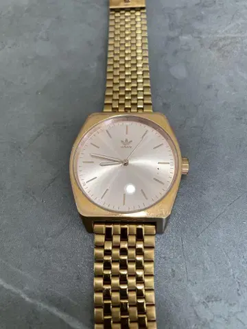 ADIDAS 아디다스 손목시계 방수 쿼츠 메탈 골드 Z02-502