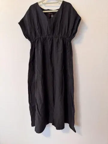 새상품급 HARUMI HIYAMA 블랙 린넨 원피스