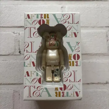 BE@RBRICK 애프터눈 티 콜라보 베어브릭