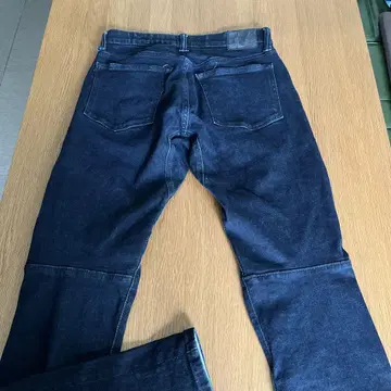 Gap 다크 블루 슬림 핏 데님